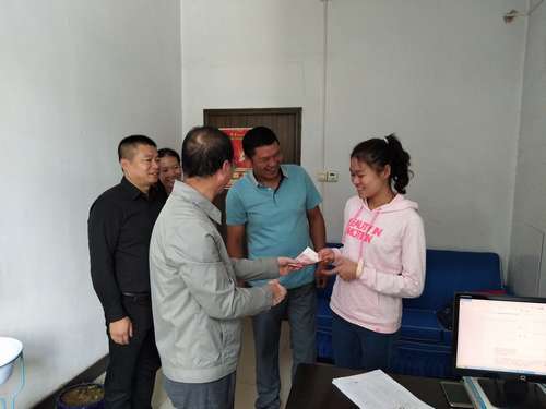 澄合分公司工會“助學圓夢 愛滿金秋”活動暖人心