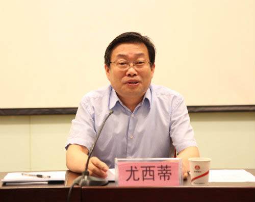 新班子上任一個月，看他們都忙了些啥？