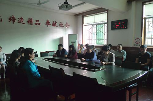 機電安裝公司認真?zhèn)鬟_建設集團2017年信訪穩(wěn)定工作研判會議精神