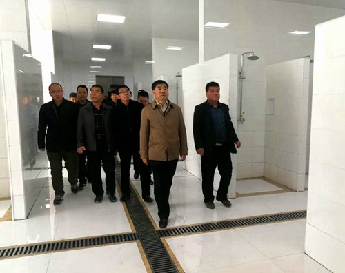 銅煤公司承建的陜煤集團(tuán)神木檸條塔礦業(yè)有限公司聯(lián)建樓一 二 三層浴室改造工程順利通過竣工驗(yàn)收