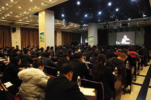 建設(shè)集團(tuán)開展《合同法》、《勞動合同法》專題培訓(xùn)