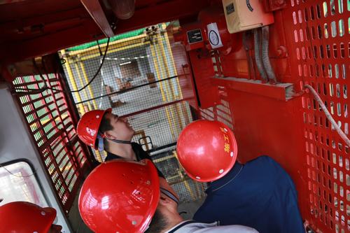 渭南分公司第二項目部“出實招”扎實推進“百日攻堅”