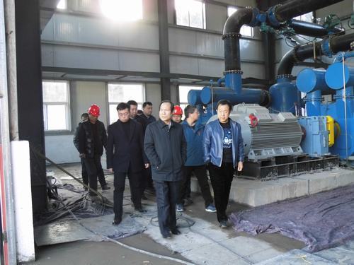 銅煤公司柴溝工地迎來銅川礦業(yè)公司黨委書記、執(zhí)行董事王蓬一行檢查指導(dǎo)工作