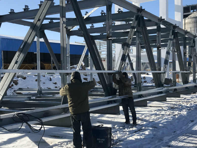 迎寒而上，項目建設無冬天