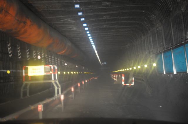 掘進公司紅柳林項目部聯(lián)絡巷高精度貫通