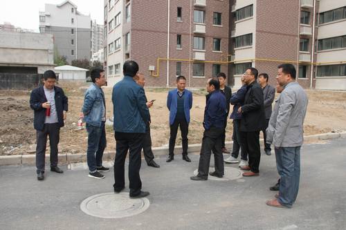 銅煤公司承建的銅煤2#小區(qū)水仙居5、6、7、8#樓順利通過竣工驗(yàn)收