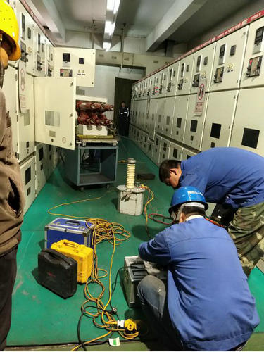 洗選煤運(yùn)營公司紅柳林運(yùn)營項(xiàng)目部：10KV變電所預(yù)試順利完成