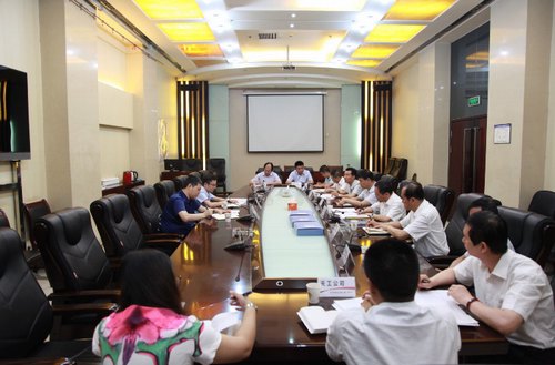 陜煤集團(tuán)信訪維穩(wěn)和反恐怖工作調(diào)研組對(duì)陜煤建設(shè)開(kāi)展工作調(diào)研