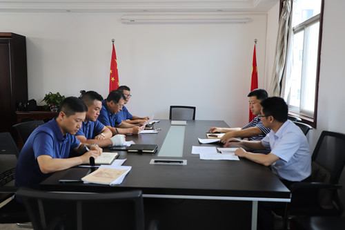 王寧旁聽督導(dǎo)漢中分公司黨總支中心組理論學習