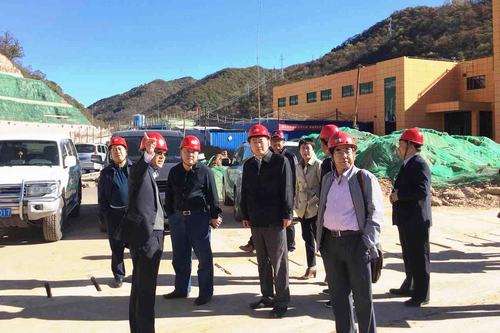 寧興剛、王寧一行深入冶坪項(xiàng)目調(diào)研指導(dǎo)工作