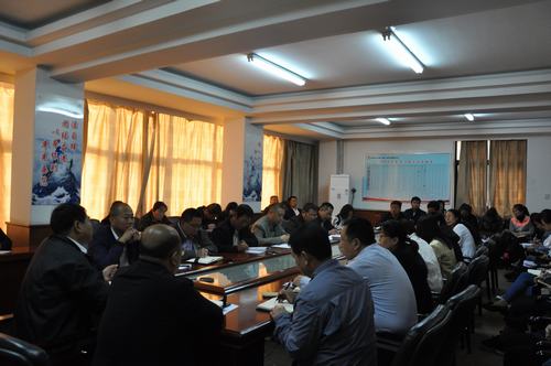 陜煤建設(shè)韓城分公司迅速學(xué)習(xí)傳達陜煤建設(shè)2018年三季度追趕超越考核點評會精神