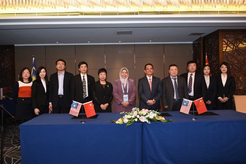 陜煤建設(shè)與馬來西亞SPNB公司、中國虹橋國際投資公司簽署合作備忘錄