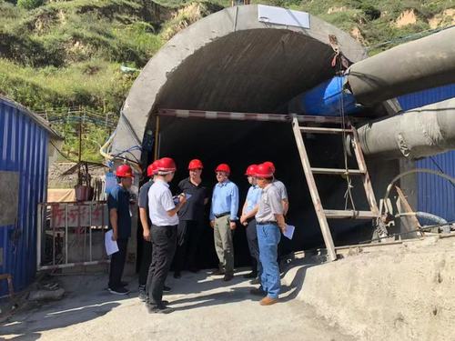 子長市人大副主任強琪蒞臨陜煤建設礦建二公司車村項目部開展調(diào)研