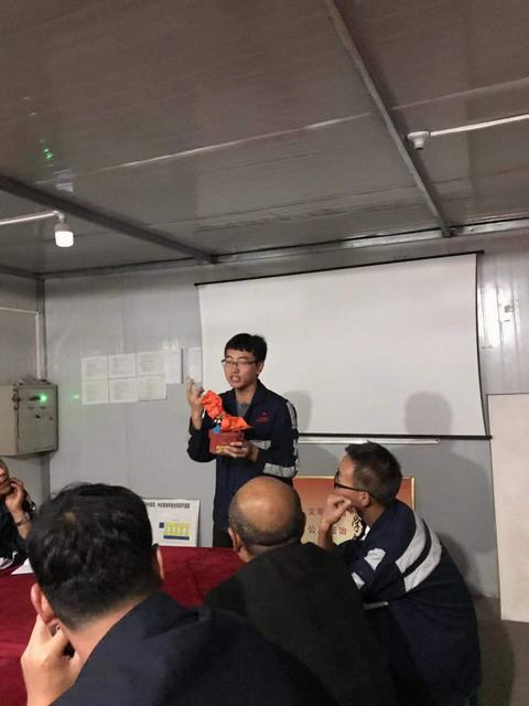 陜煤建設洗選煤運營公司小保當運營項目部成功舉行年度自救器技術(shù)比武大賽