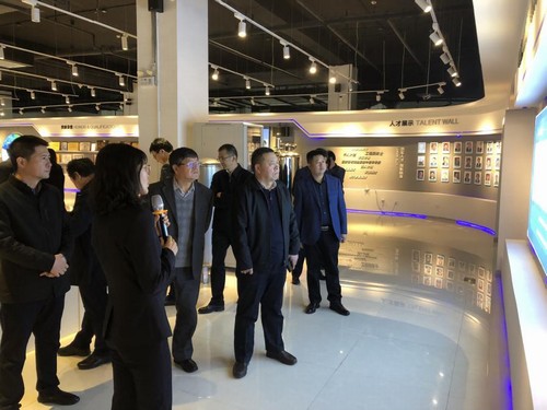 寧興剛、趙敬凱一行赴鄂爾多斯國家高新區(qū)考察項目