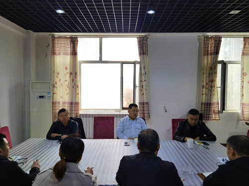 王寧深入神南華府小區(qū)項目檢查指導工作