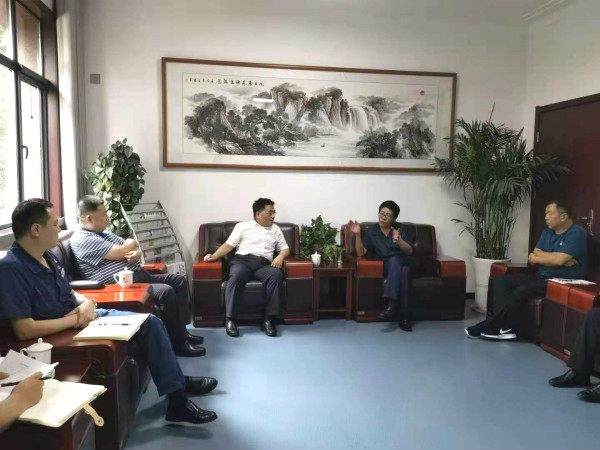 王明智、王寧赴陜鋼集團龍鋼公司座談交流