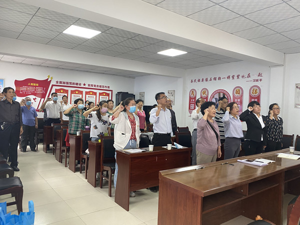 陜煤建設(shè)機(jī)電安裝公司走進(jìn)社區(qū)開(kāi)展黨史學(xué)習(xí)教育