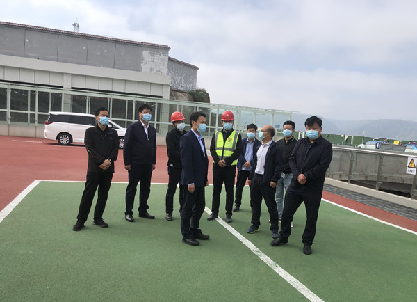 彬州市市長陳加寶、副市長馮永勝蒞臨銀西高鐵彬州站前廣場項目調(diào)研指導(dǎo)