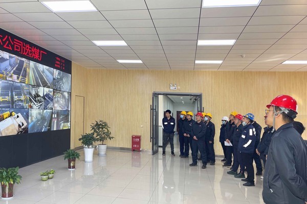 神渭管運(yùn)生產(chǎn)運(yùn)行公司神木站一行到陜煤建設(shè)洗選煤運(yùn)營公司紅柳林洗煤廠項(xiàng)目部進(jìn)行對標(biāo)交流學(xué)習(xí)