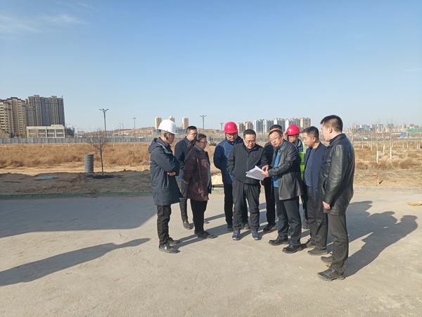 榆林市政協(xié)副主席、市發(fā)改委主任楊揚(yáng)一行蒞臨科創(chuàng)新城同慧運(yùn)動(dòng)公園項(xiàng)目調(diào)研指導(dǎo)工作