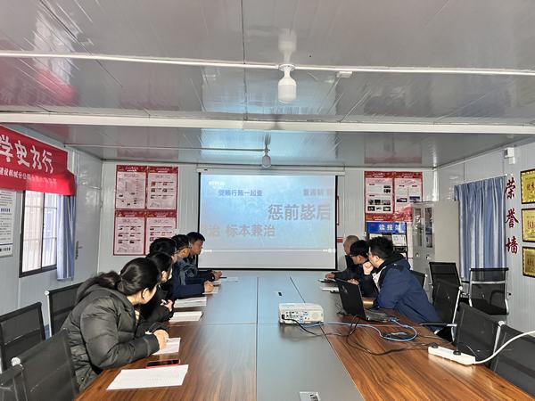 陜煤建設(shè)韓城分公司土建六項(xiàng)目部:監(jiān)督提醒常相伴 清風(fēng)廉韻沁人心