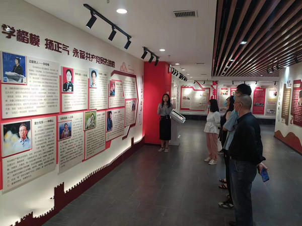 陜煤建設(shè)渭南分公司第五項目部開展參觀學(xué)習(xí)活動加強(qiáng)廉潔教育