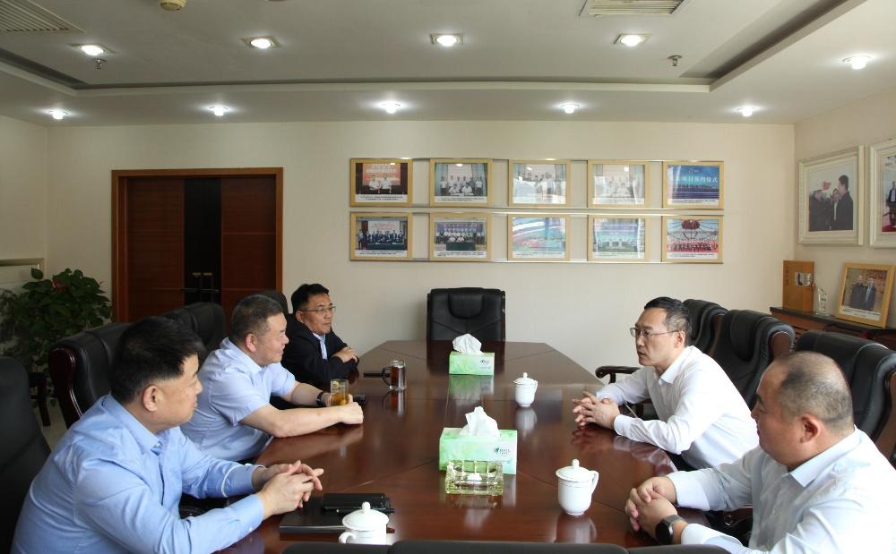 延安旅游集團(tuán)黨委書記、董事長(zhǎng)薛恩宇一行到陜煤建設(shè)座談交流