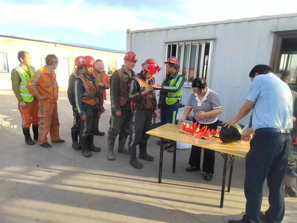 陜煤建設機電安裝公司：“花式”助平安，巾幗在行動