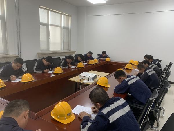 陜煤建設(shè)洗選煤運營公司神渭首端運營項目部：多措并舉保生產(chǎn)，齊抓共管守安全