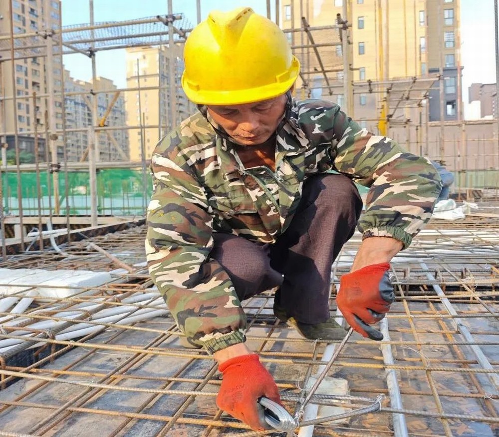 立冬，建筑工人的堅(jiān)守