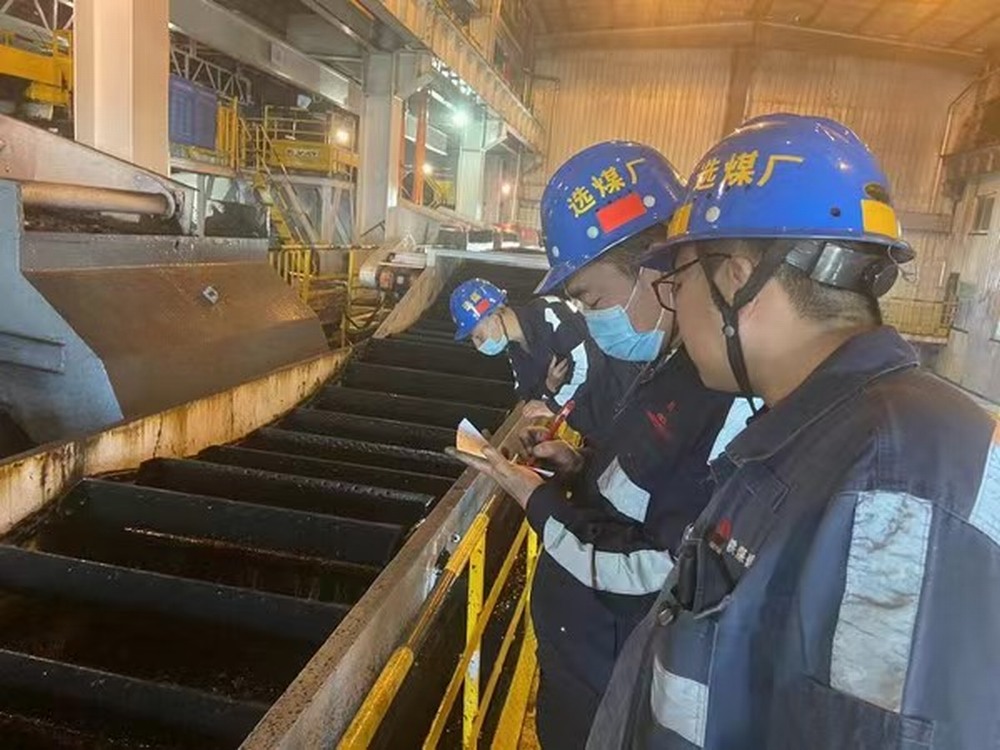 陜煤建設(shè)洗選煤運營公司紅柳林洗煤廠項目部：三管齊下 扎實做好年終歲尾安全生產(chǎn)