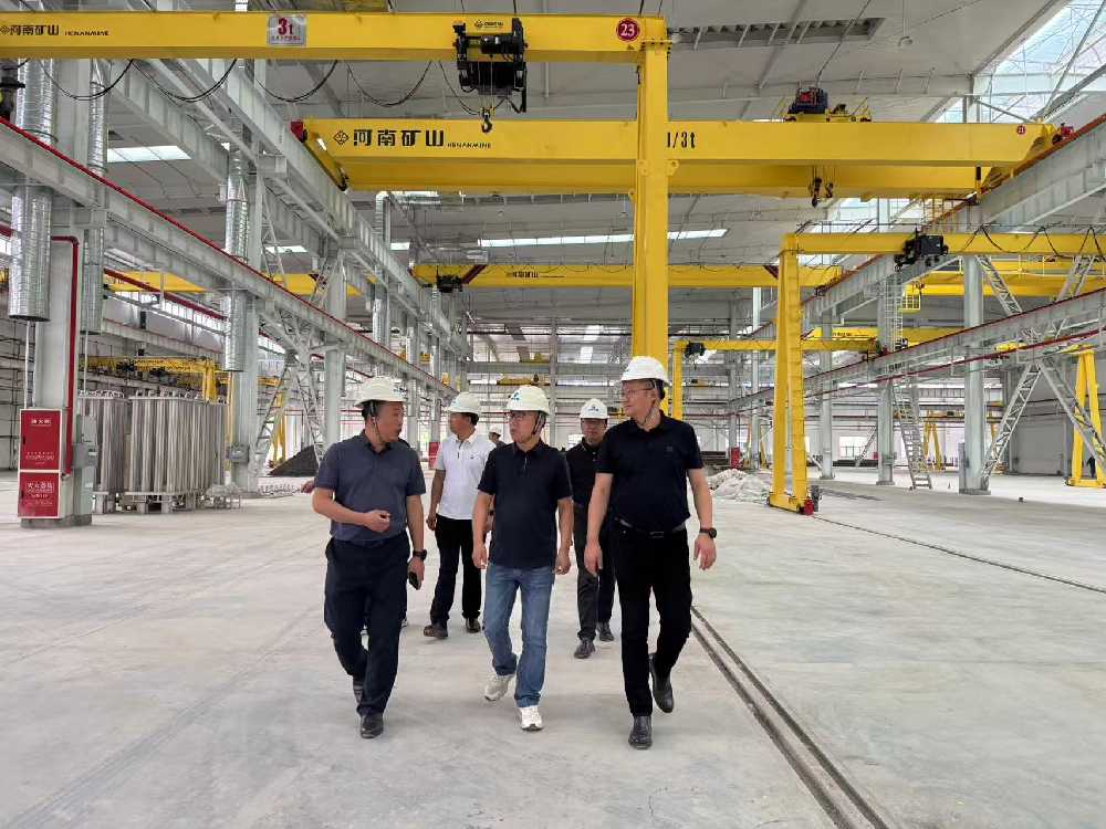 李云鵬赴漢中分公司自貢龐源智能塔機(jī)制造項(xiàng)目開展重點(diǎn)建設(shè)項(xiàng)目大檢查