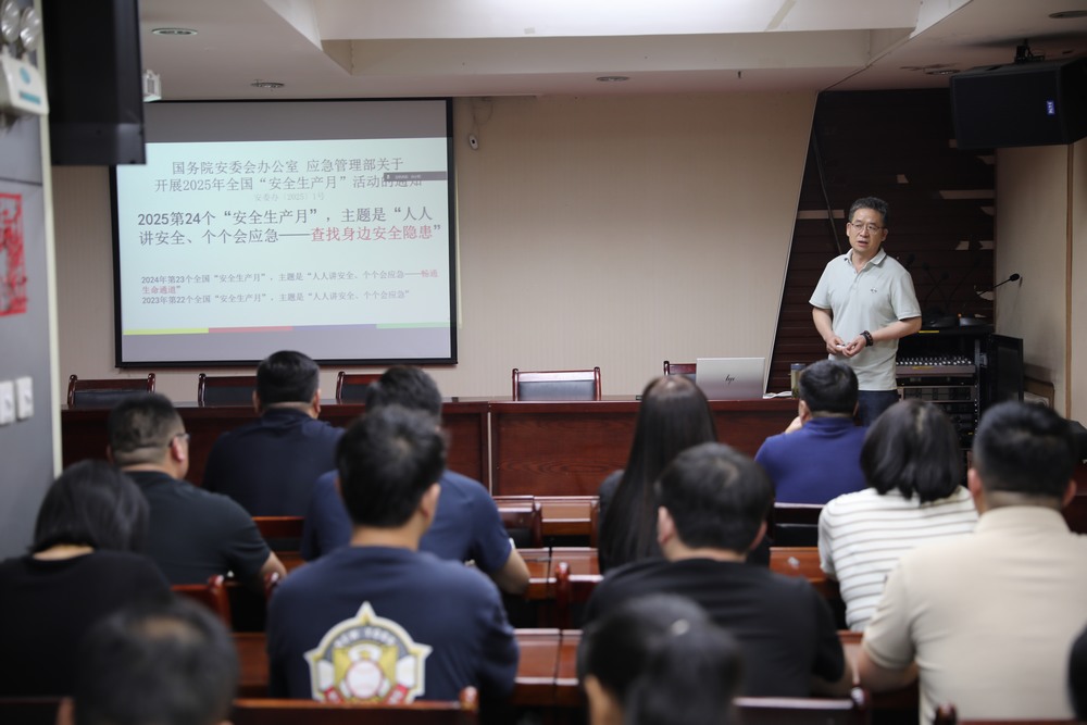 陜煤建設(shè)路橋分公司以宣傳為墨，繪就安全發(fā)展新圖景