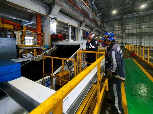 陜煤建設(shè)洗選煤運(yùn)營(yíng)公司紅柳林洗煤廠項(xiàng)目部：心有猛虎，細(xì)嗅薔薇