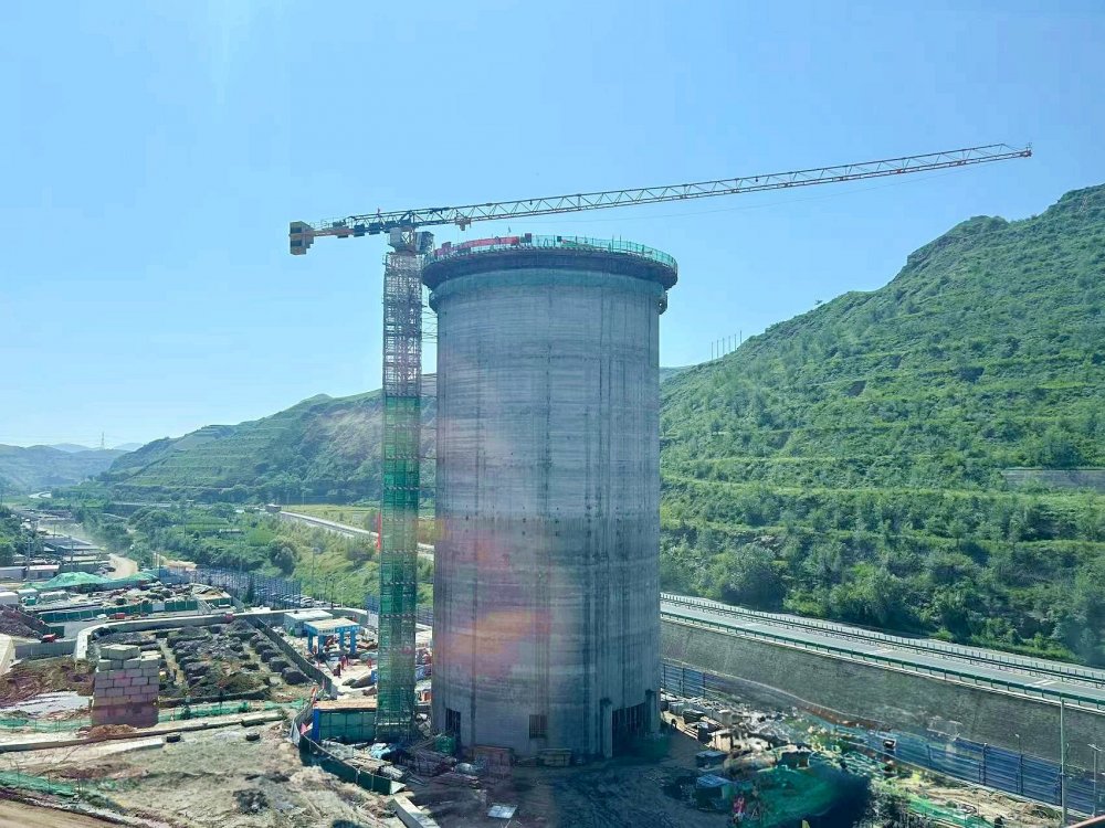 “白加黑”拼出硬核答卷！