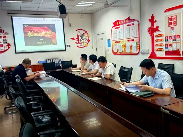 陜煤建設(shè)洗選煤運(yùn)營(yíng)公司檸條塔運(yùn)營(yíng)項(xiàng)目部黨支部開展： “清風(fēng)沐初心，廉潔促發(fā)展”主題黨日活動(dòng)