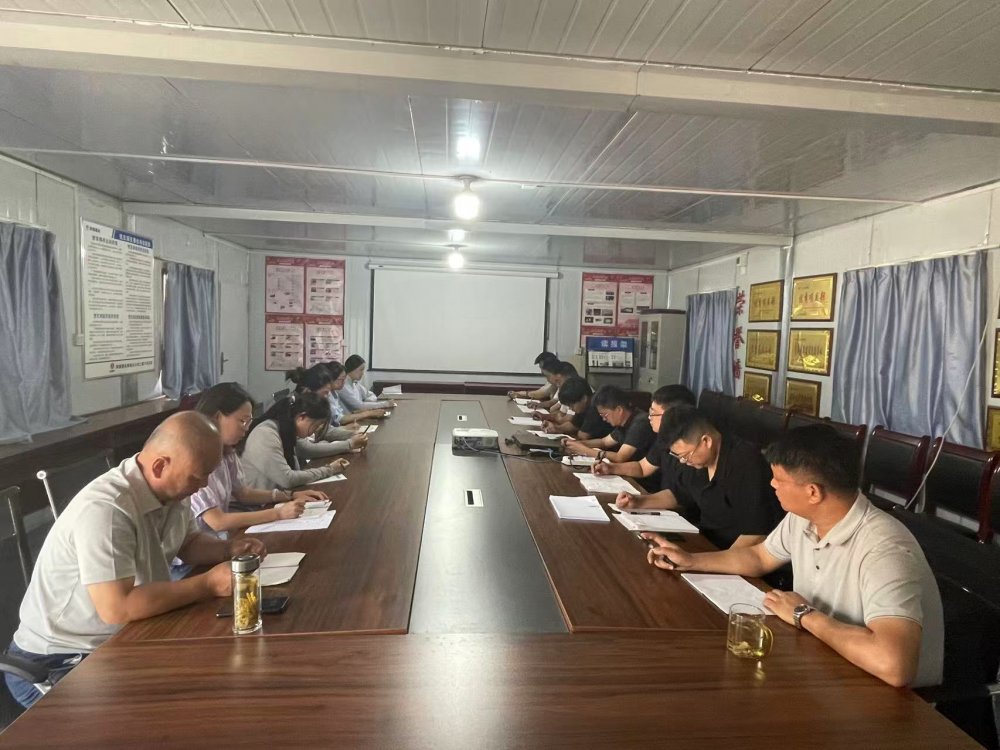 陜煤建設(shè)韓城分公司土建六項(xiàng)目部：秋高氣爽施工忙，精雕細(xì)琢筑精品