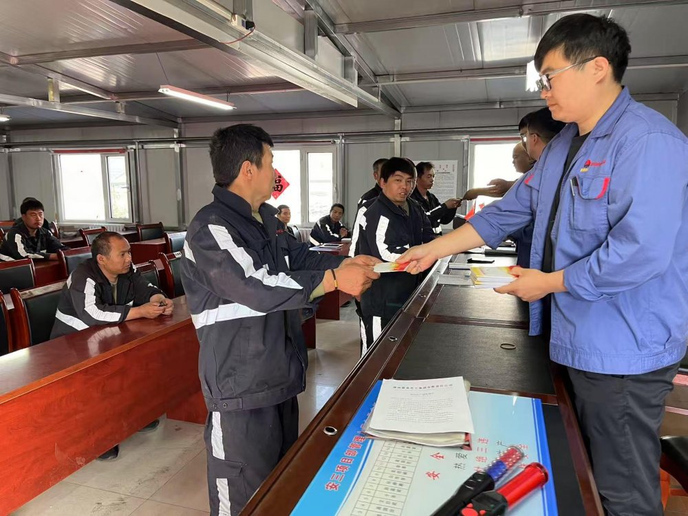 陜煤建設(shè)韓城分公司張家峁項(xiàng)目部：以黨建之力筑牢“百日安全”防線