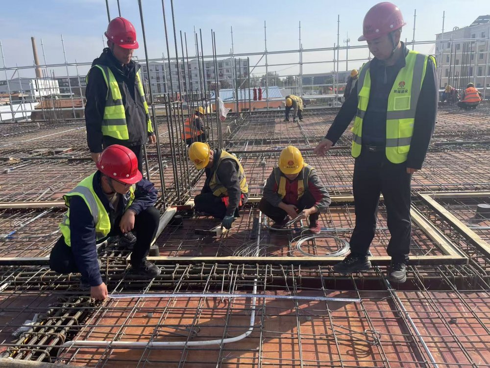 陜煤建設(shè)內(nèi)蒙古分公司第一項目部：一團(tuán)隊攻堅雙項目，全力沖刺四季度“全年紅”