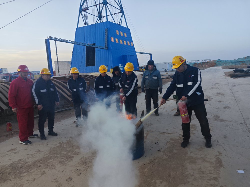 陜煤建設(shè)礦建三公司：扎實(shí)做好冬期施工安全工作