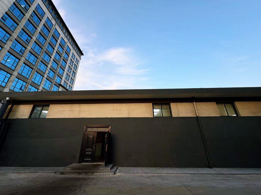 “建精品護(hù)安全”承諾兌現(xiàn)！陜煤建設(shè)韓城分公司土建六項目部承建的下峪口煤礦“民生廊橋”貫通驗收