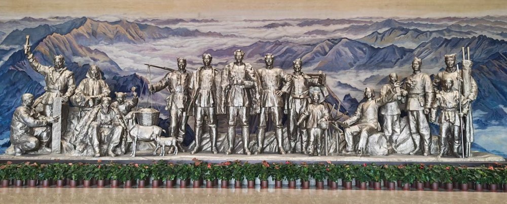 煤礦運營服務(wù)分公司：汲取歷史精神 鑄就實干擔當