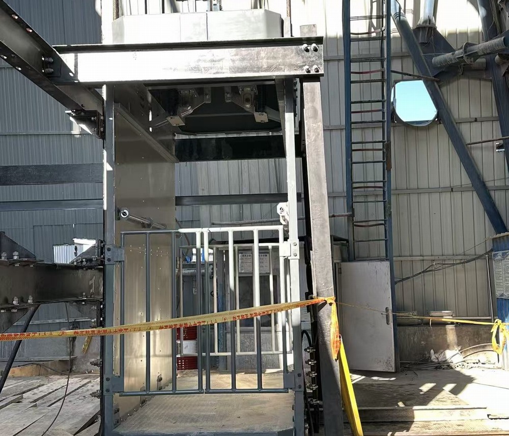 進入新階段！陜煤建設(shè)礦建二公司郭家灘項目部臨時改絞完成