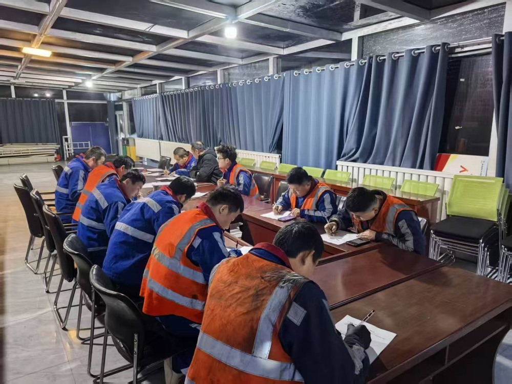 陜煤建設(shè)洗選煤運營公司第二項目部：攥緊“三抓手”  筑牢安全堤