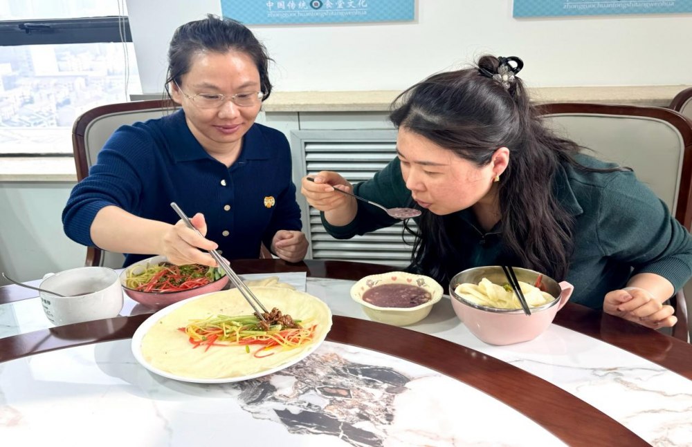 陜煤建設(shè)綠宇公司:臘八“食”光