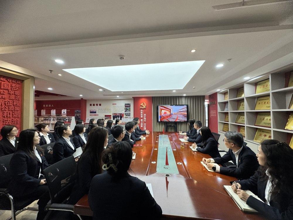 陜煤建設(shè)綠宇公司：兩會(huì)精神賦能 成效碩果盈枝