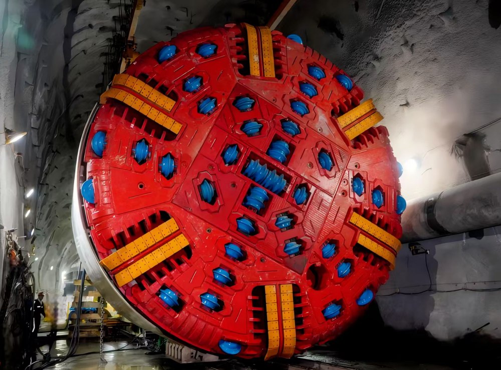 陜煤建設(shè)煤礦運營服務(wù)分公司：10.5米！TBM施工進尺再創(chuàng)新紀錄！